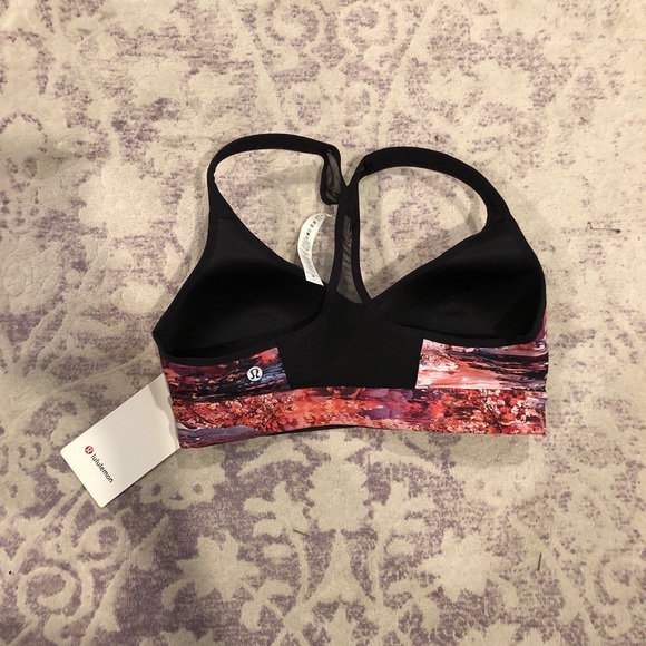 Lululemon Speed Up Bra Sports Size 6 C/D Bust 32 - Picture 4 of 4